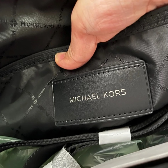 MICHAEL KORS KENT MENS RECYCLED NYLON TOTE BAG NEW IN BLACK NWT - Picture 4 of 4